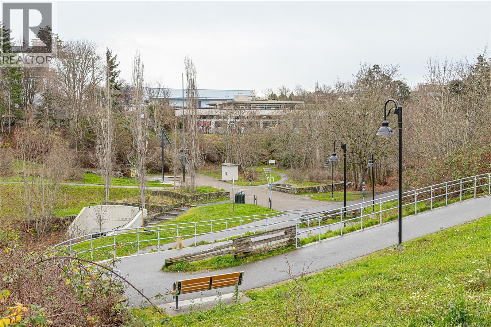 105 3010 Washington Avenue, Victoria