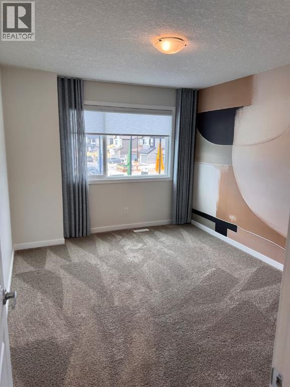 Single Family House for Sale in  Wolf Hollow Road SE Wolf Willow Calgary 