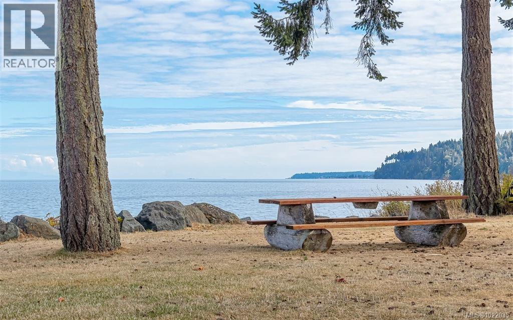 45 5251 Island Hwy W, Qualicum Beach