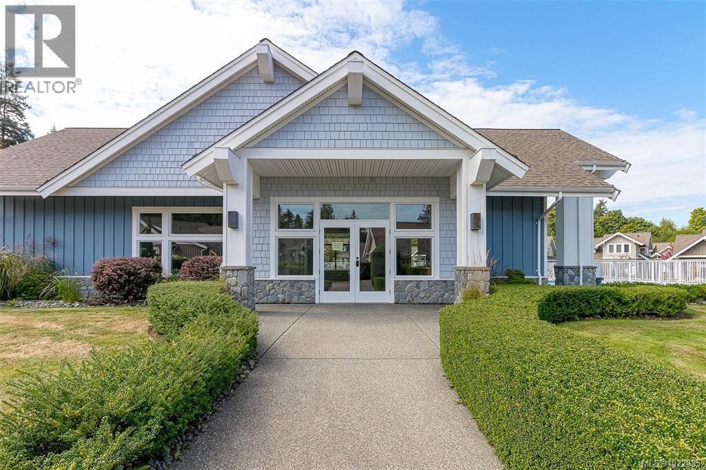 45 5251 Island Hwy W, Qualicum Beach