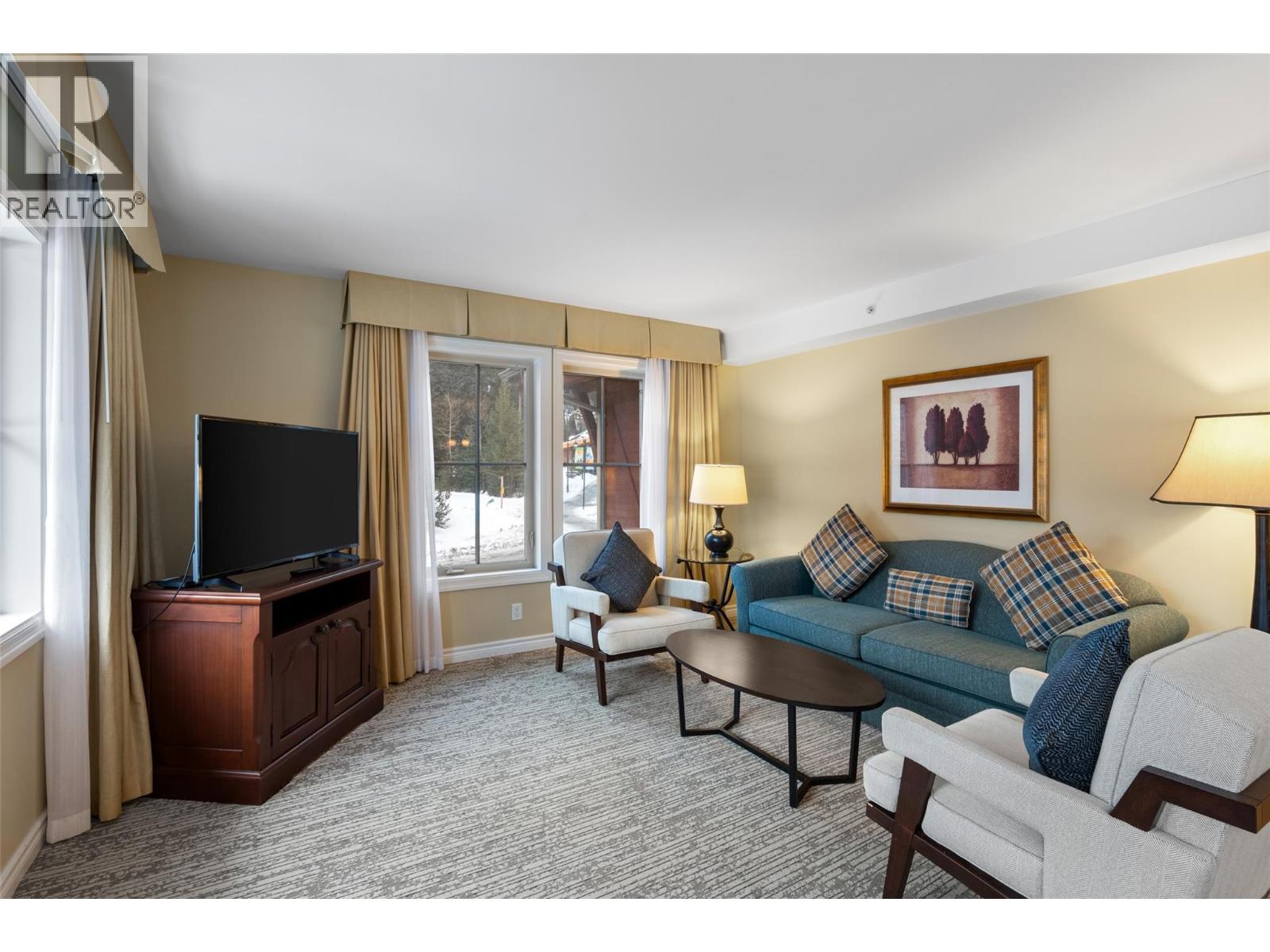 #1316A 3250 Village Way - 2