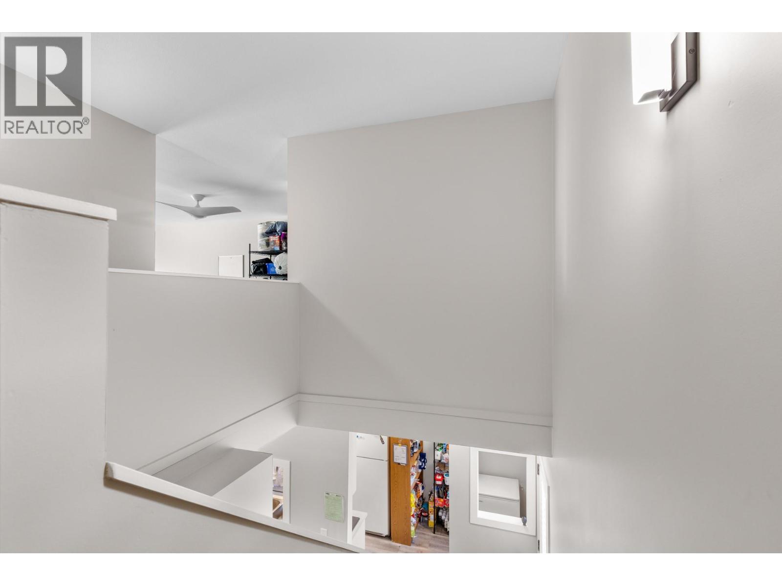 3 700 Elliot Avenue, Kelowna