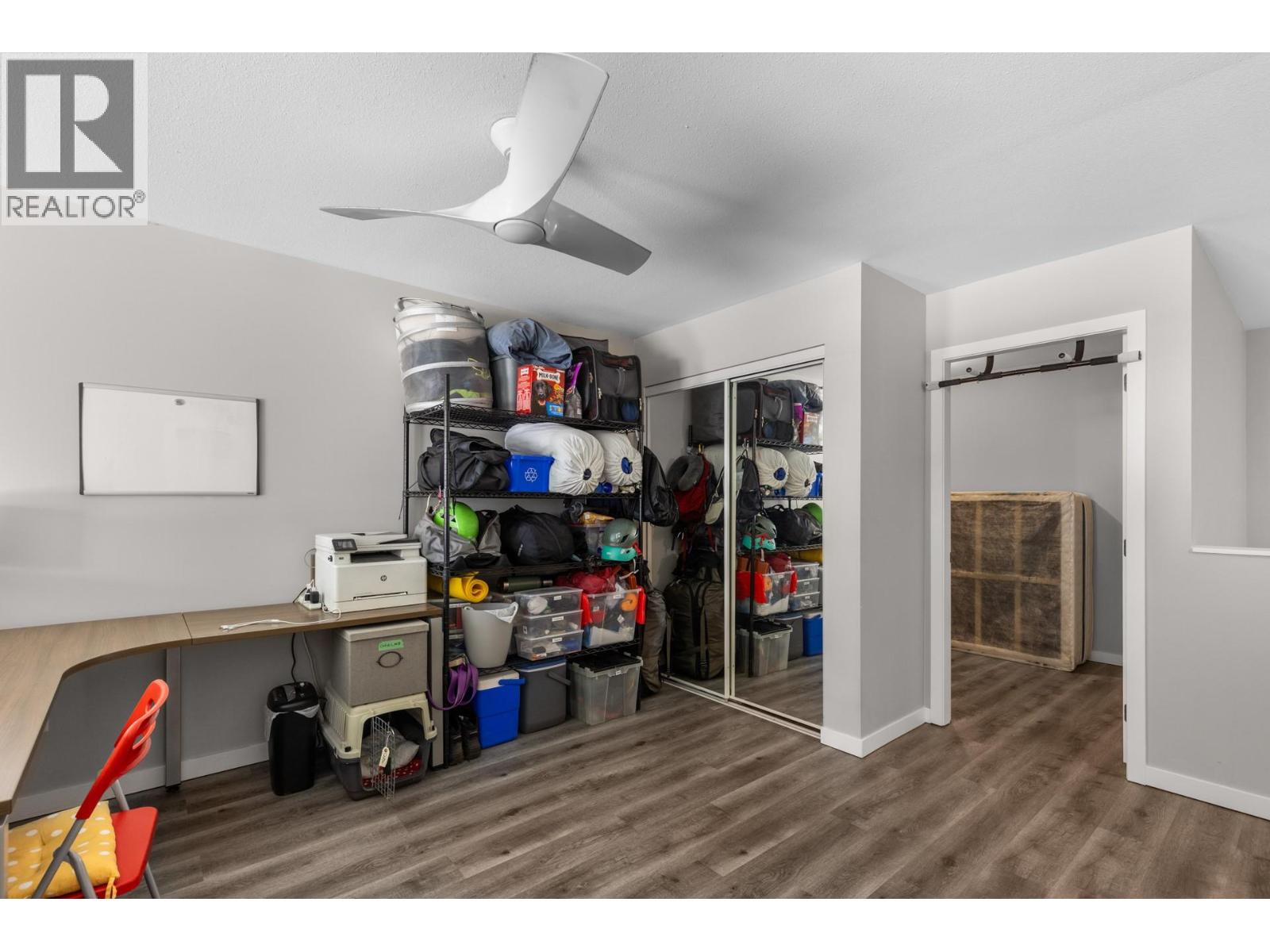 3 700 Elliot Avenue, Kelowna