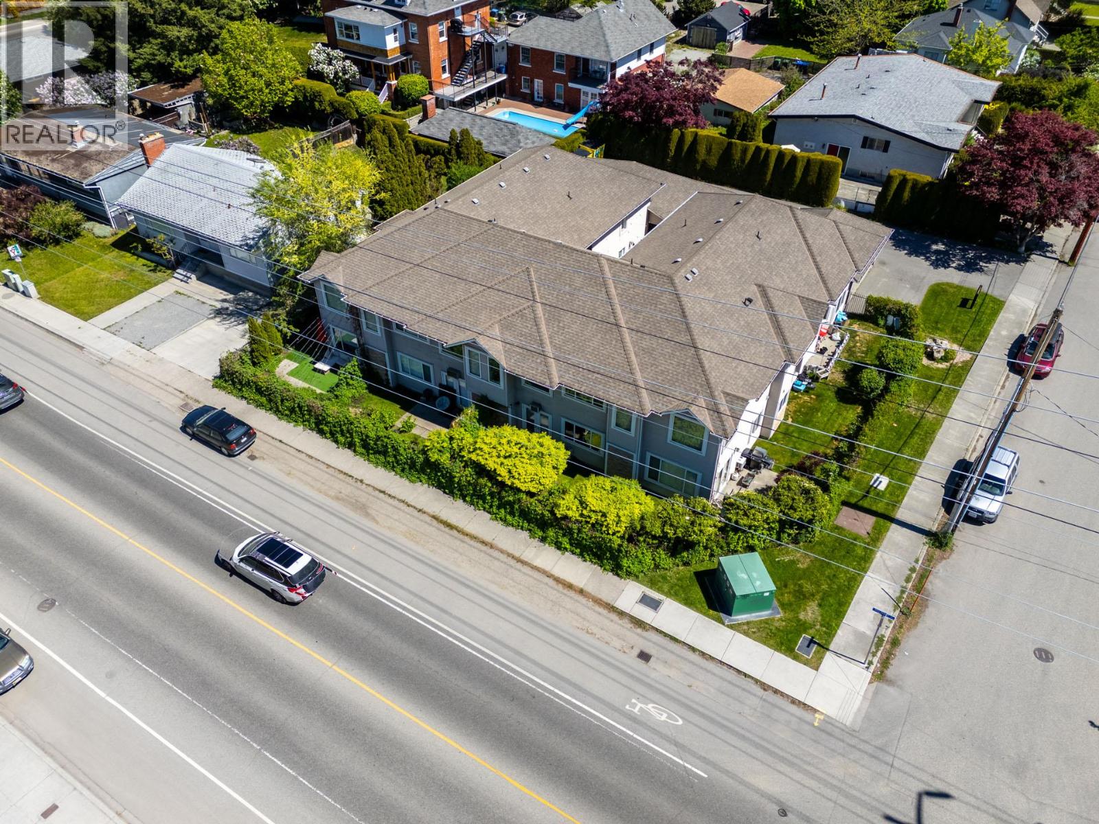 3 700 Elliot Avenue, Kelowna