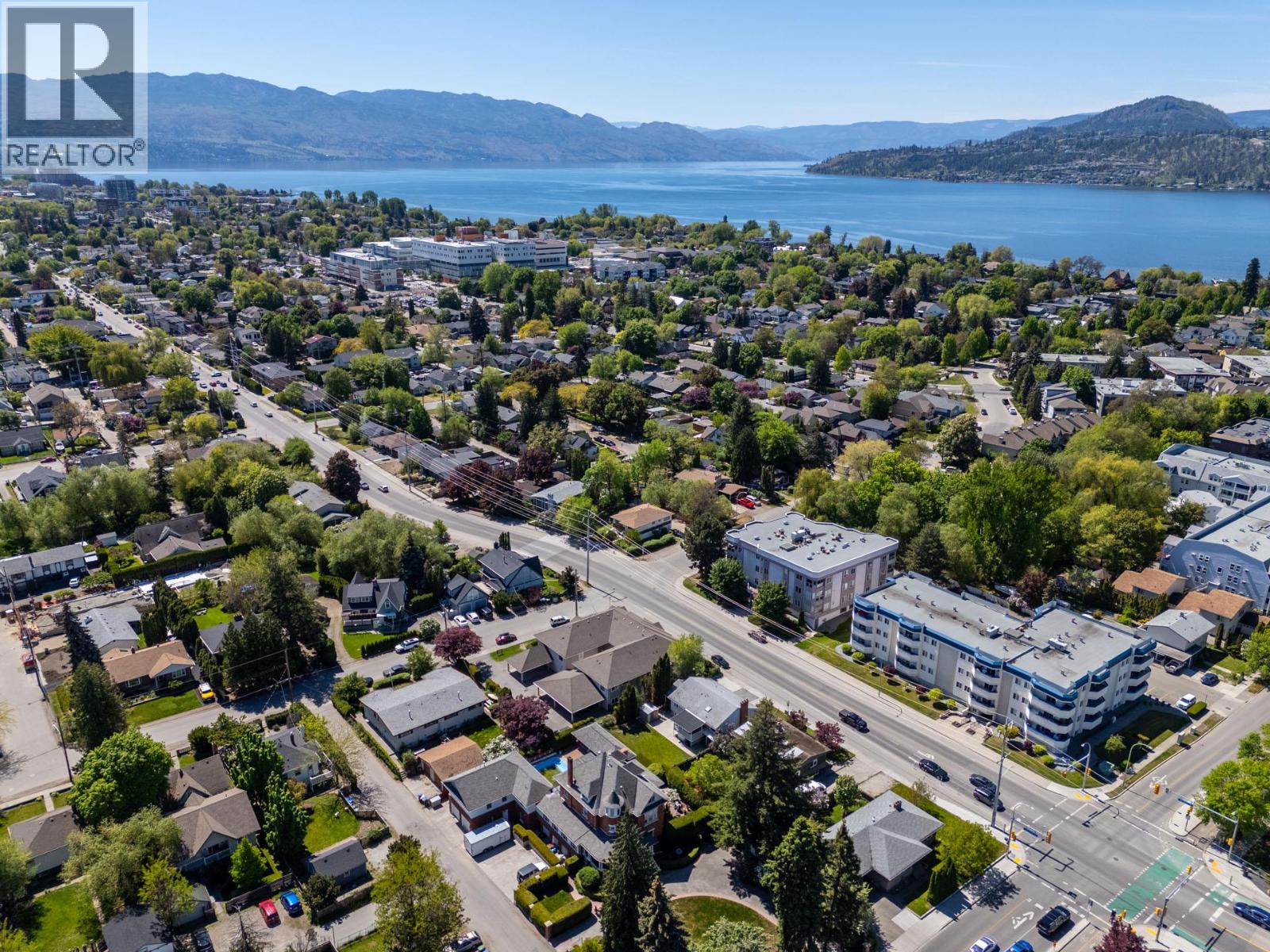 3 700 Elliot Avenue, Kelowna