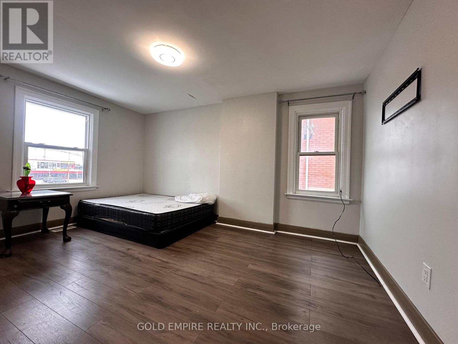 1487 DUNDAS STREET Property Photo