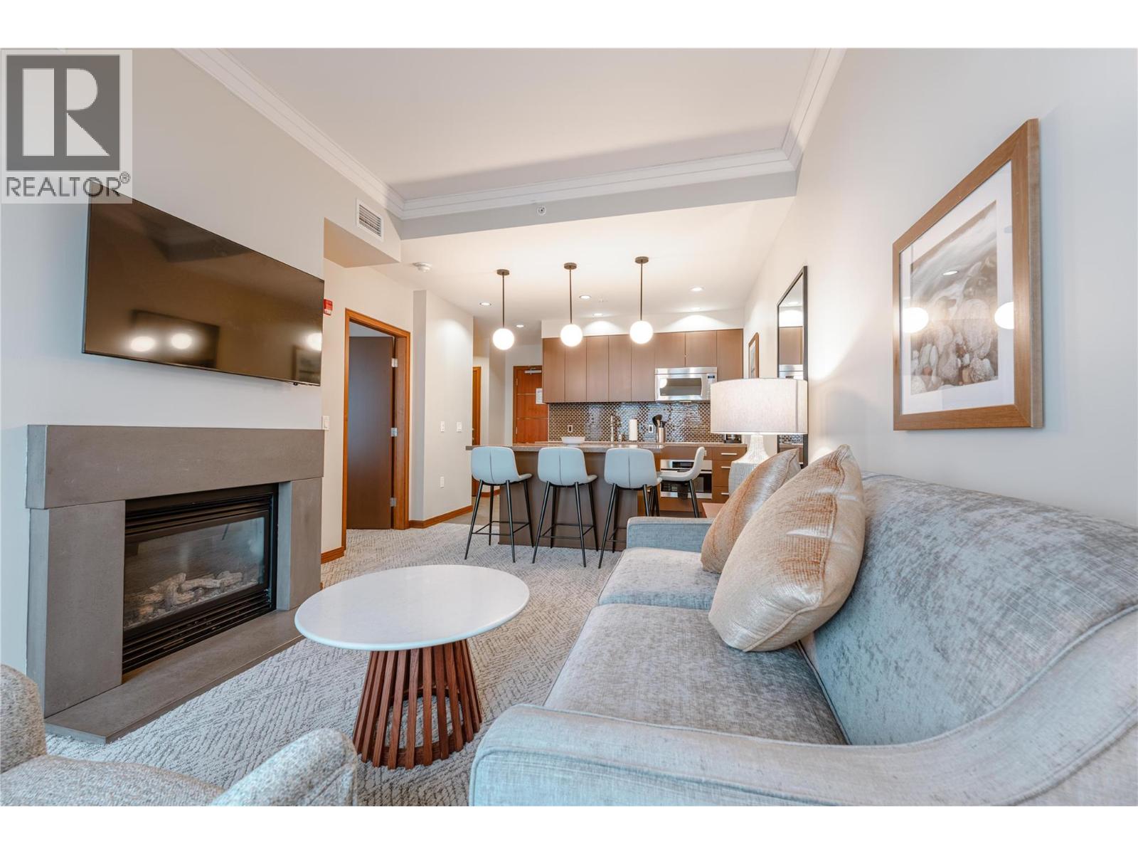 2950 Camozzi Road Unit# 1303, Revelstoke