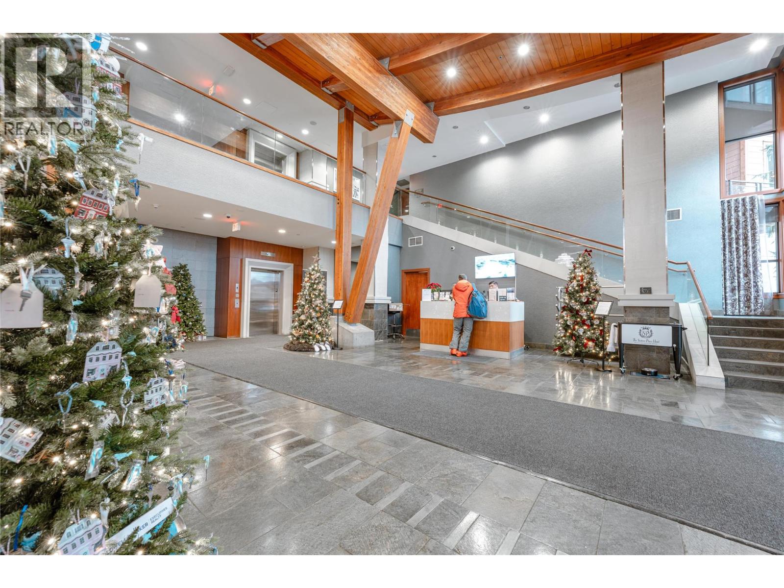 2950 Camozzi Road Unit# 1303, Revelstoke