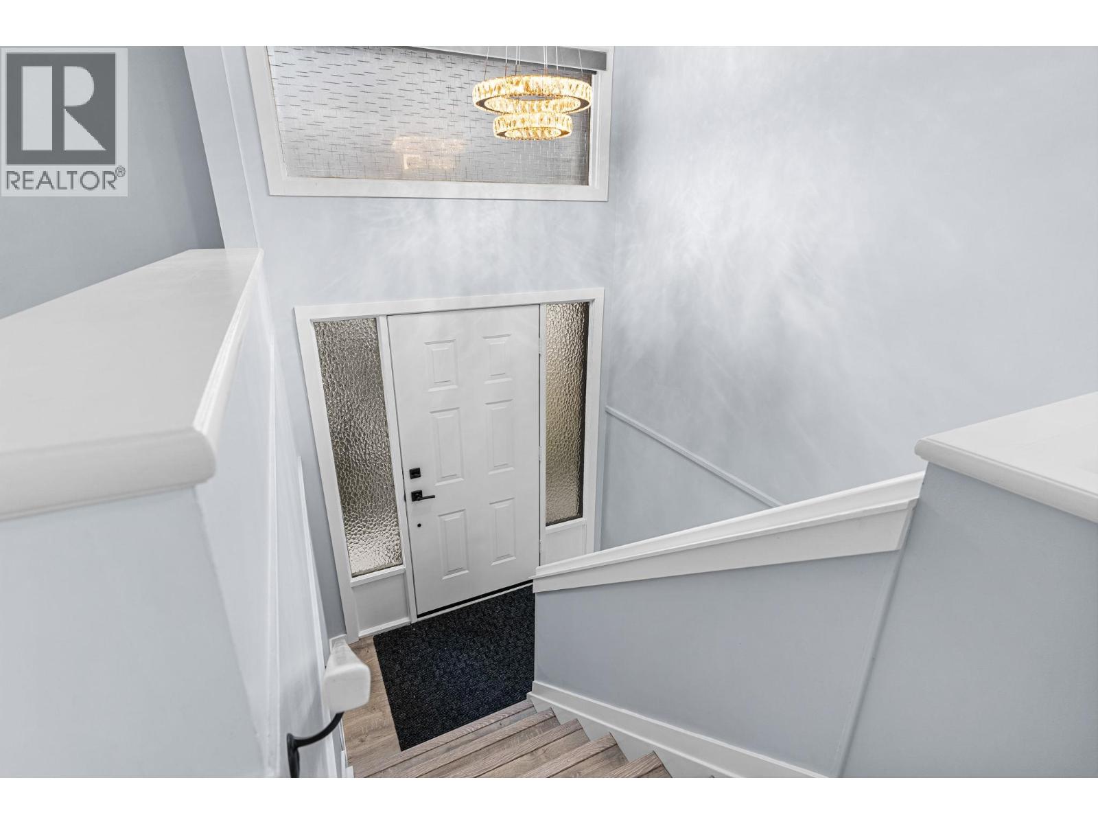 4611 Gordon Drive - 3