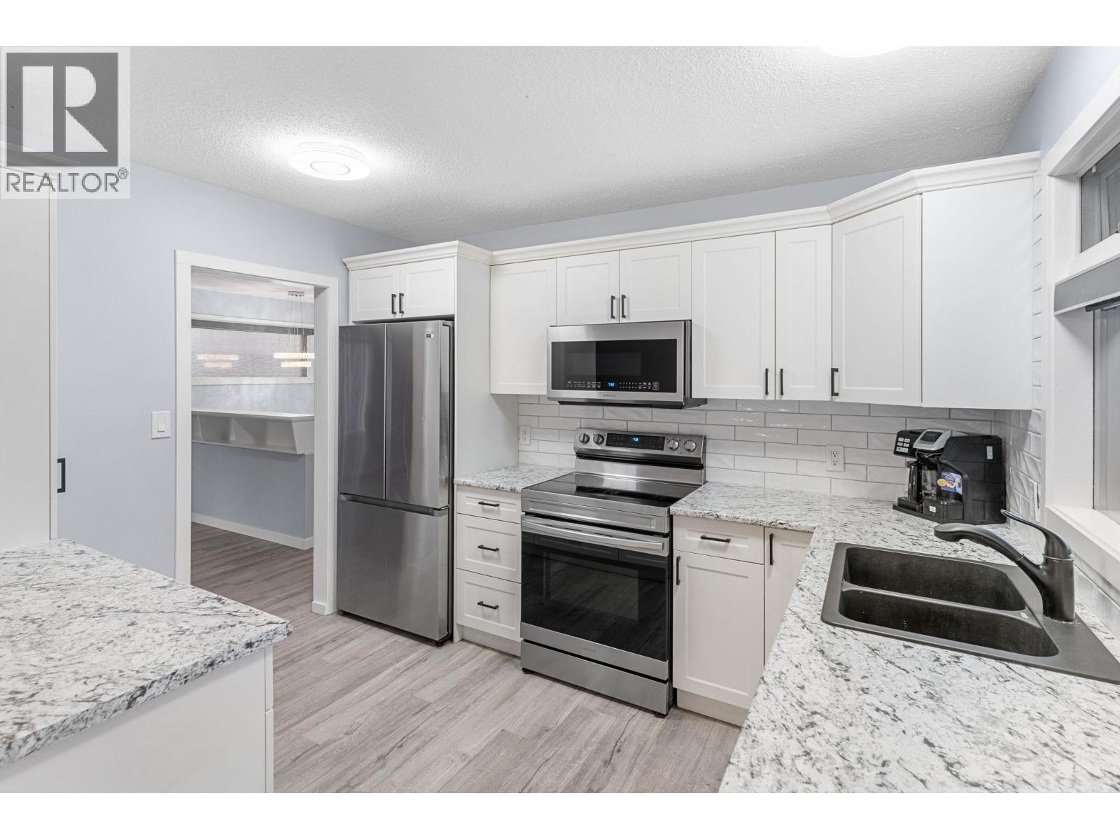 4611 Gordon Drive, Kelowna