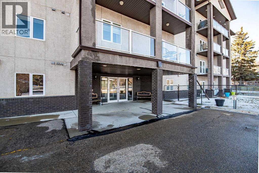 5205 Woodland Road, Innisfail