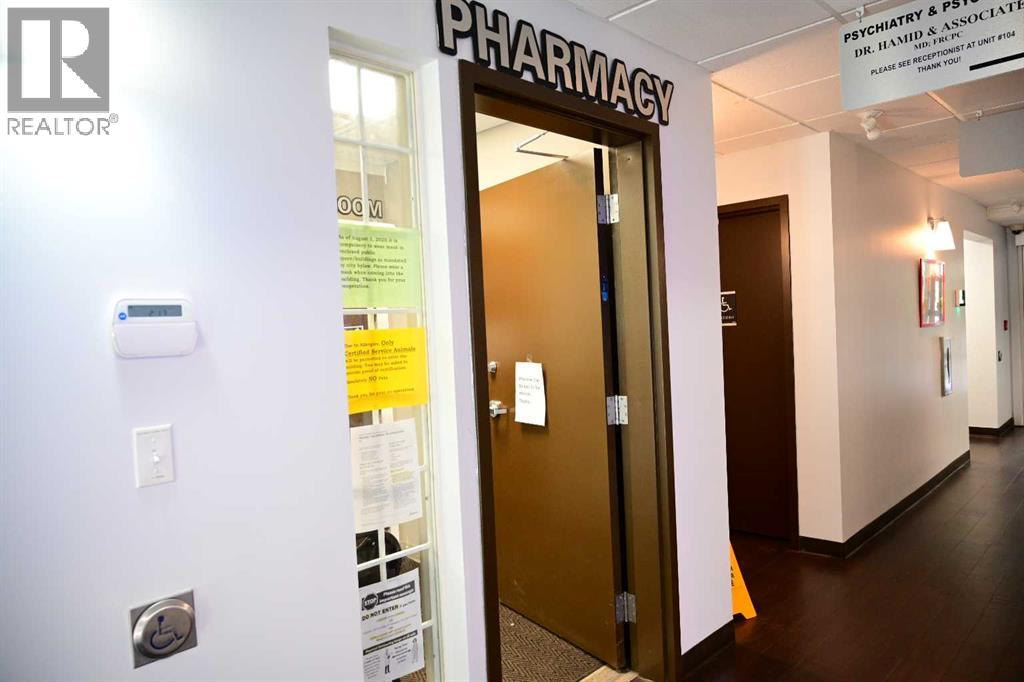 Office for Sale in  Bowness Road NW Bowness Calgary 