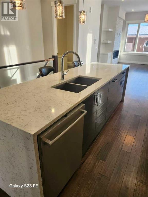 Single Family House for Sale in   Avenue SW Killarney/Glengarry Calgary 