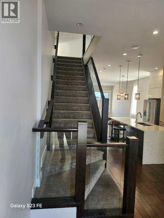 Single Family House for Sale in   Avenue SW Killarney/Glengarry Calgary 