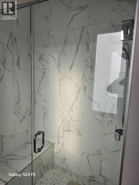 Single Family House for Sale in   Avenue SW Killarney/Glengarry Calgary 