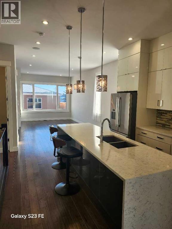 Single Family House for Sale in   Avenue SW Killarney/Glengarry Calgary 