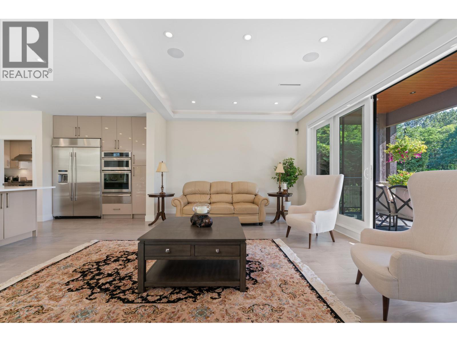 5199 CLIFFRIDGE AVENUE, North Vancouver