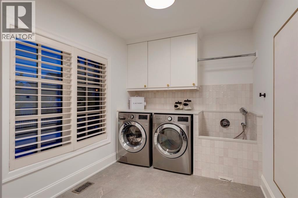 Single Family House for Sale in  Mary Dover Drive SW Currie Barracks Calgary 