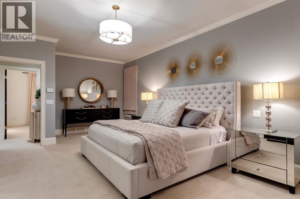 Single Family House for Sale in  Mary Dover Drive SW Currie Barracks Calgary 