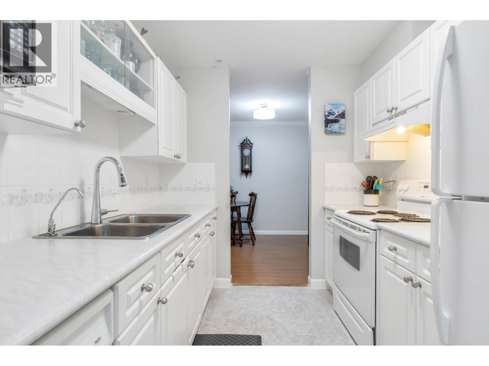 #102-4758 53 Street, Delta