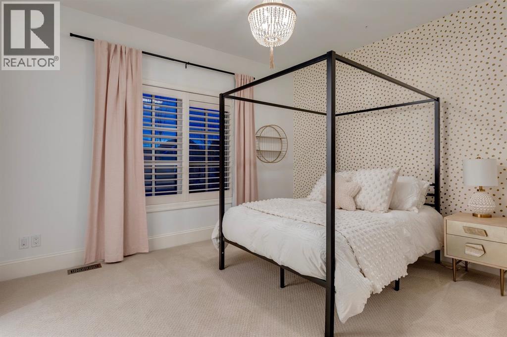 Single Family House for Sale in  Mary Dover Drive SW Currie Barracks Calgary 