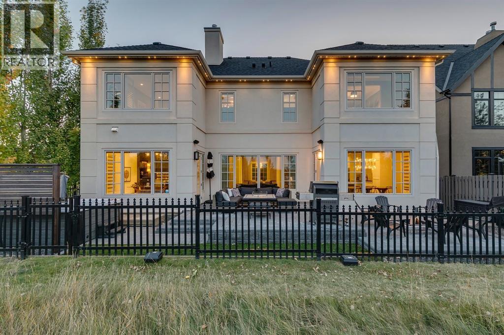 Single Family House for Sale in  Mary Dover Drive SW Currie Barracks Calgary 