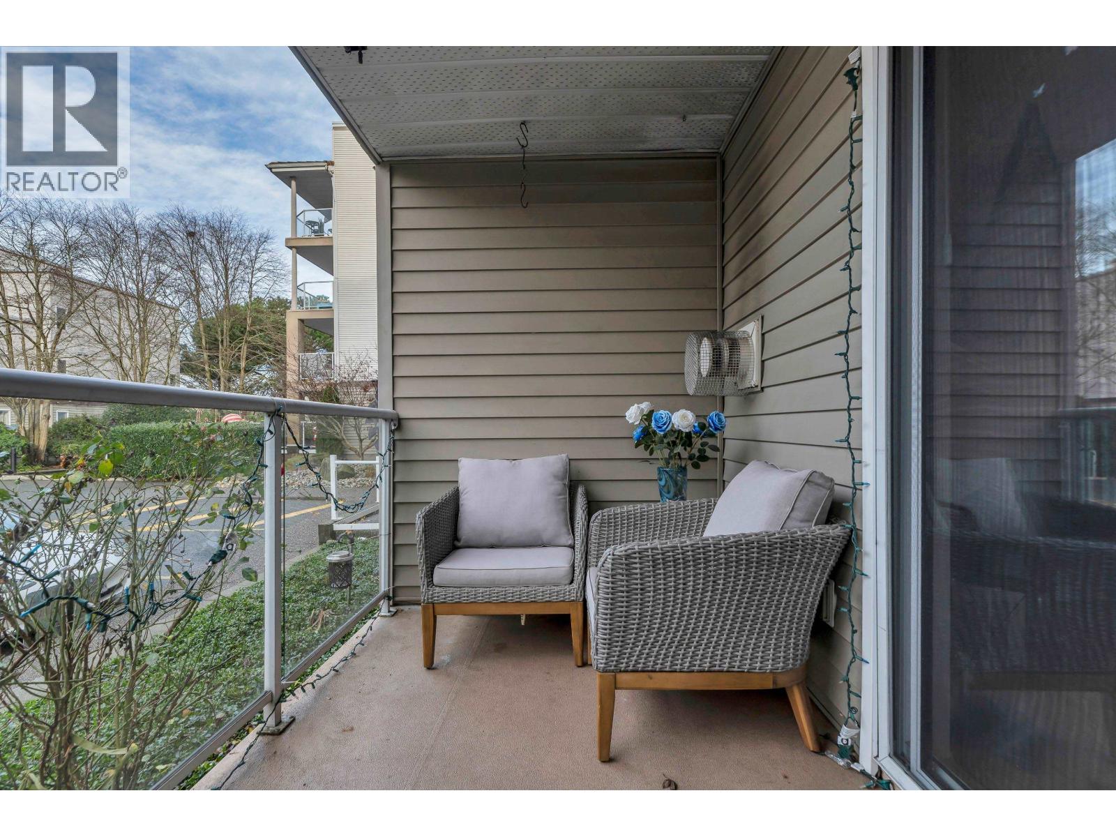 #102-4758 53 Street, Delta