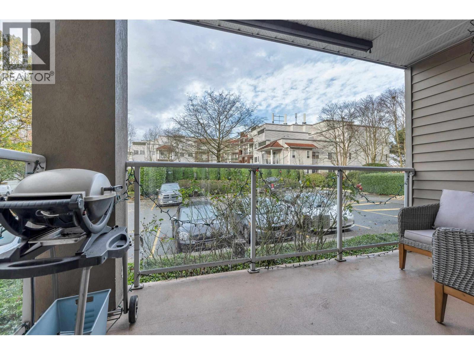 #102-4758 53 Street, Delta