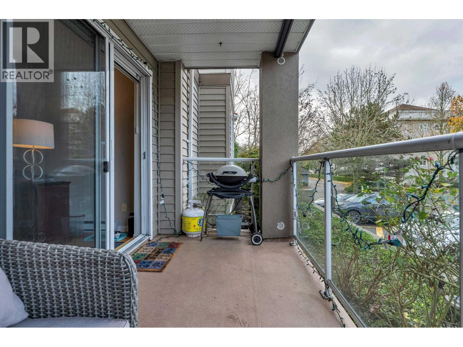 #102-4758 53 Street, Delta