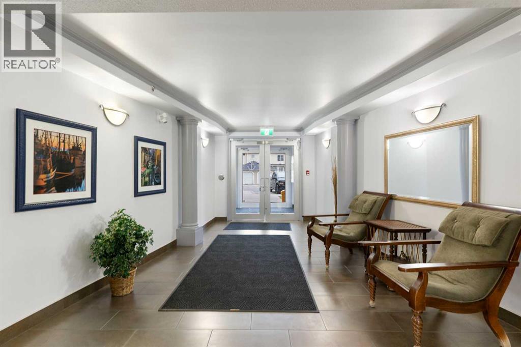 Single Family House for Sale in   Country Village Bay NE Country Hills Village Calgary 