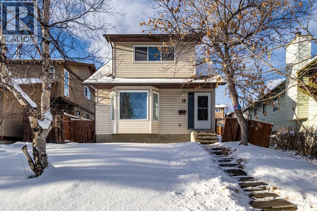 Single Family House for Sale in  Edgedale Way NW Edgemont Calgary 