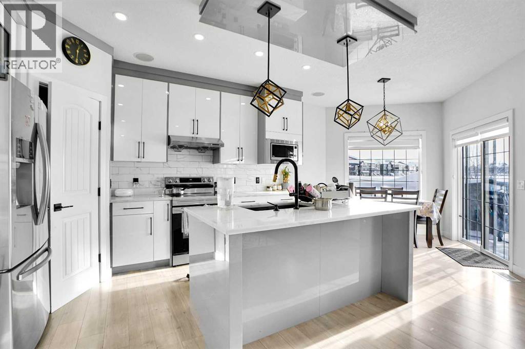 Single Family House for Sale in  Saddlebrook Circle NE Saddle Ridge Calgary 