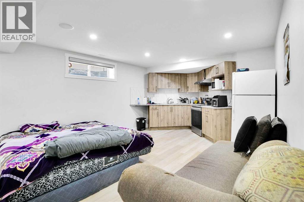 Single Family House for Sale in  Saddlebrook Circle NE Saddle Ridge Calgary 