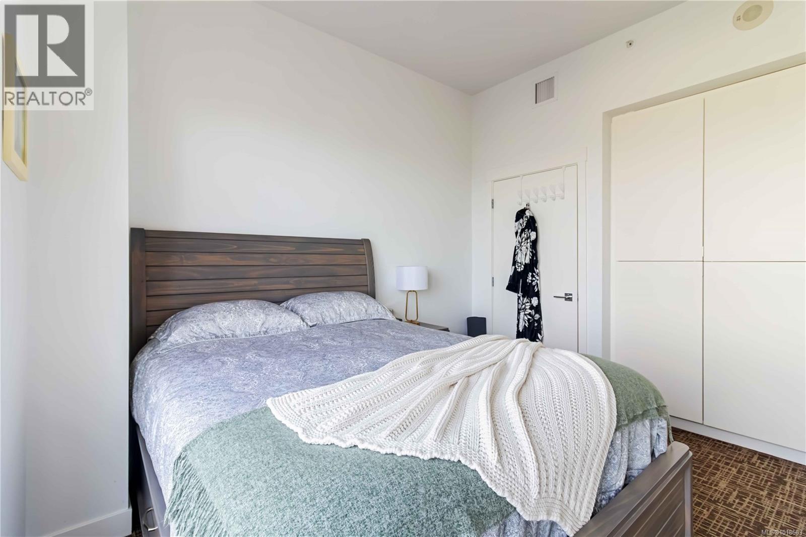 506 770 Fisgard Street, Victoria