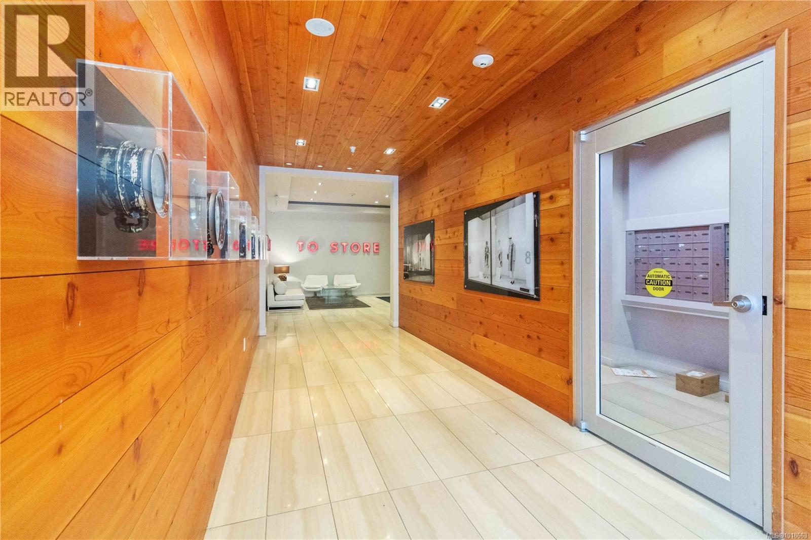 506 770 Fisgard Street, Victoria