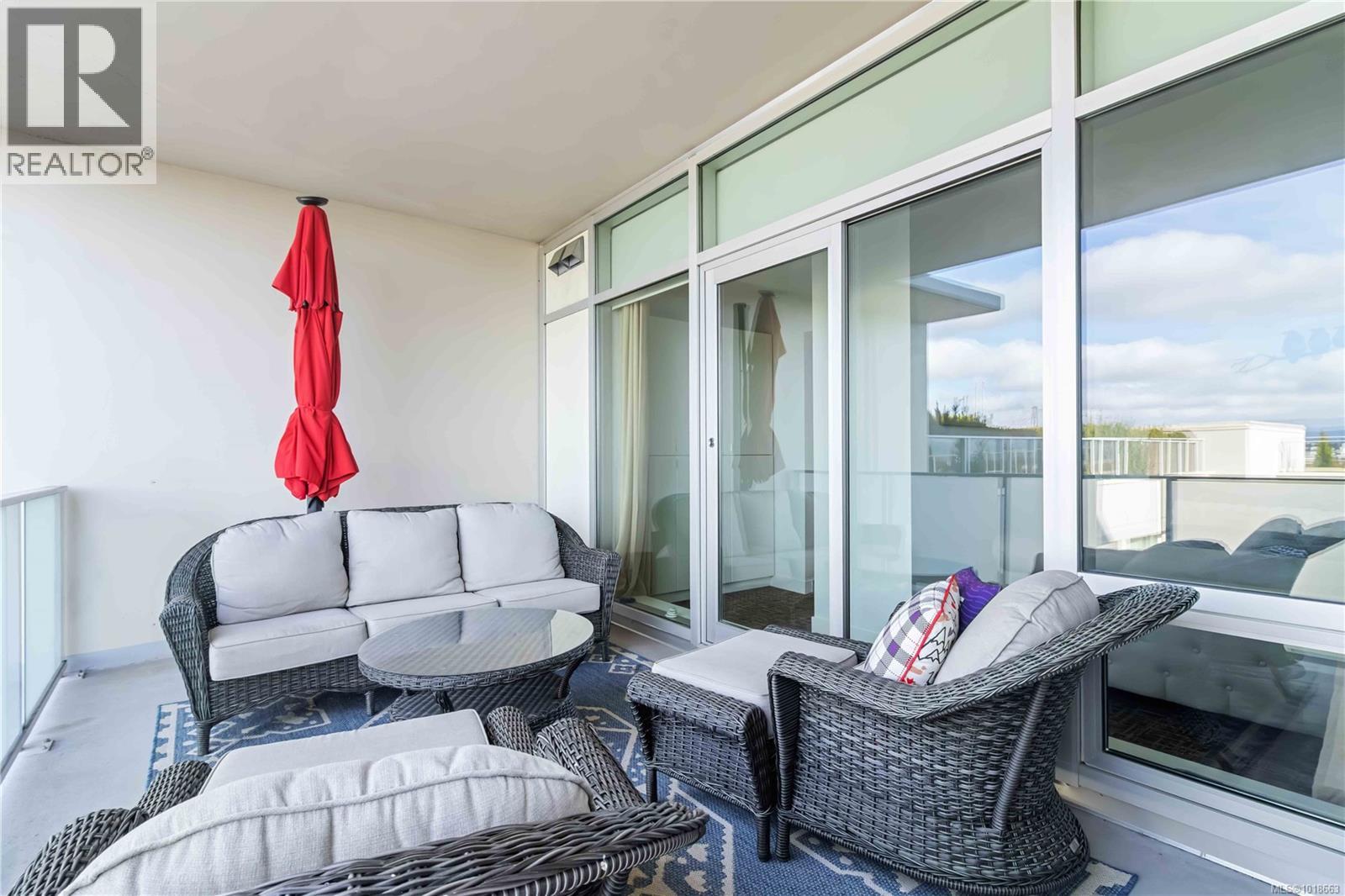 506 770 Fisgard Street, Victoria