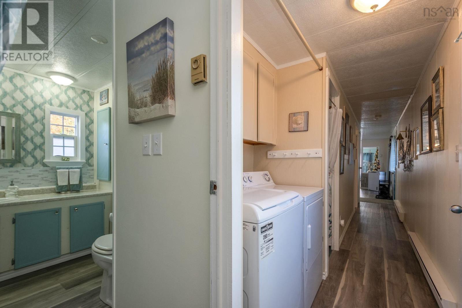 Property 29 of 38 of 8 Olympic Avenue