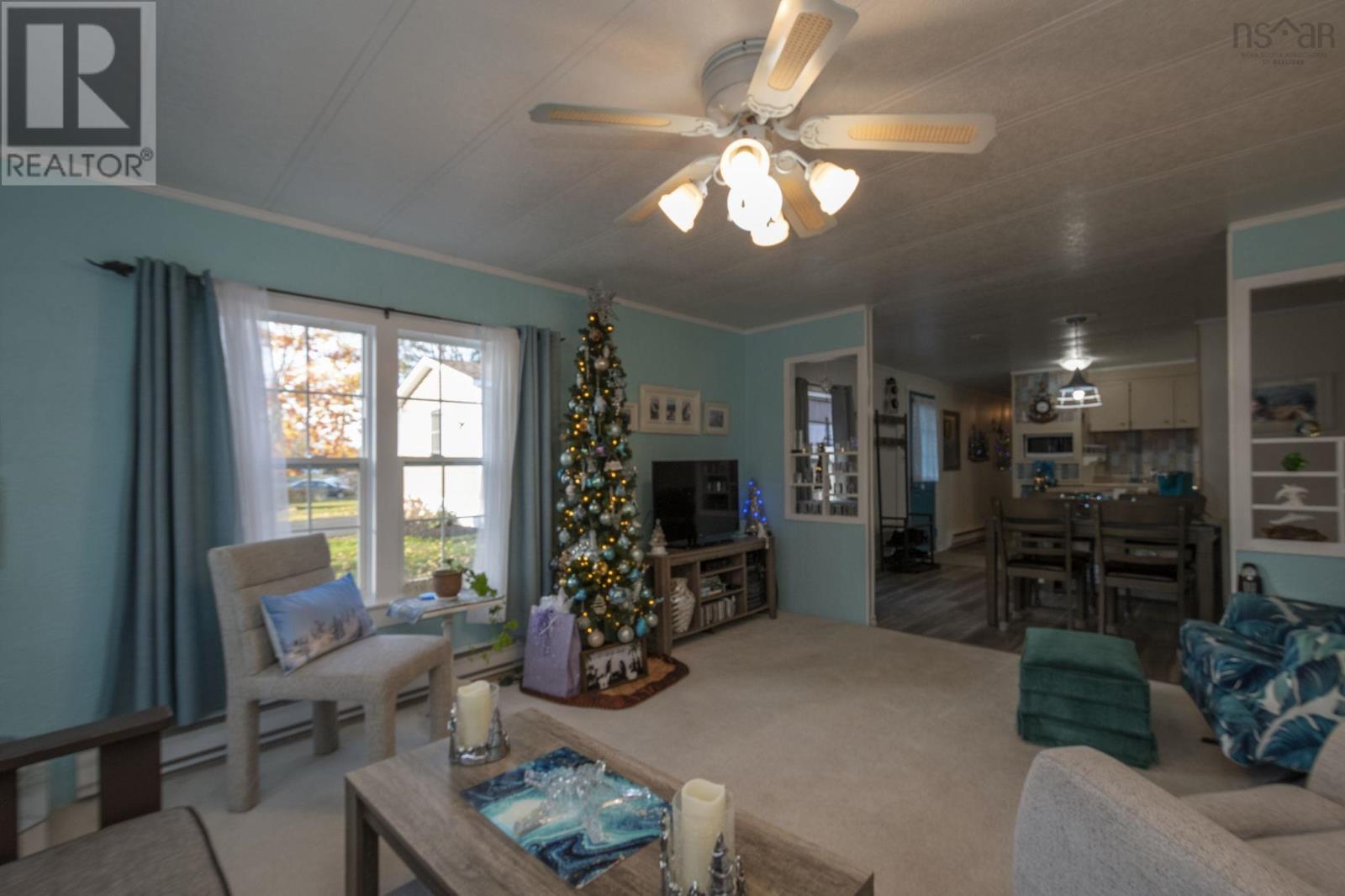 Property 34 of 38 of 8 Olympic Avenue