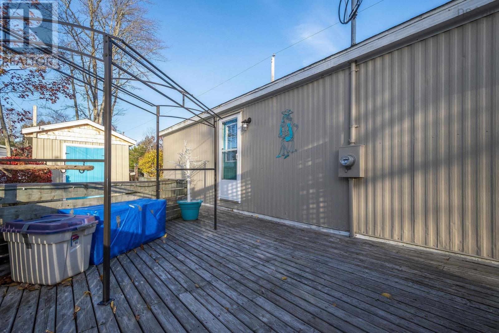 Property 20 of 38 of 8 Olympic Avenue