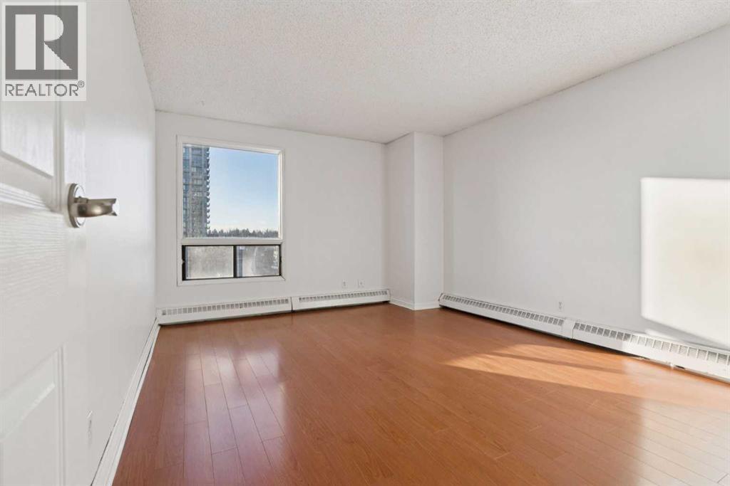 Single Family House for Sale in    Avenue SW Beltline Calgary 