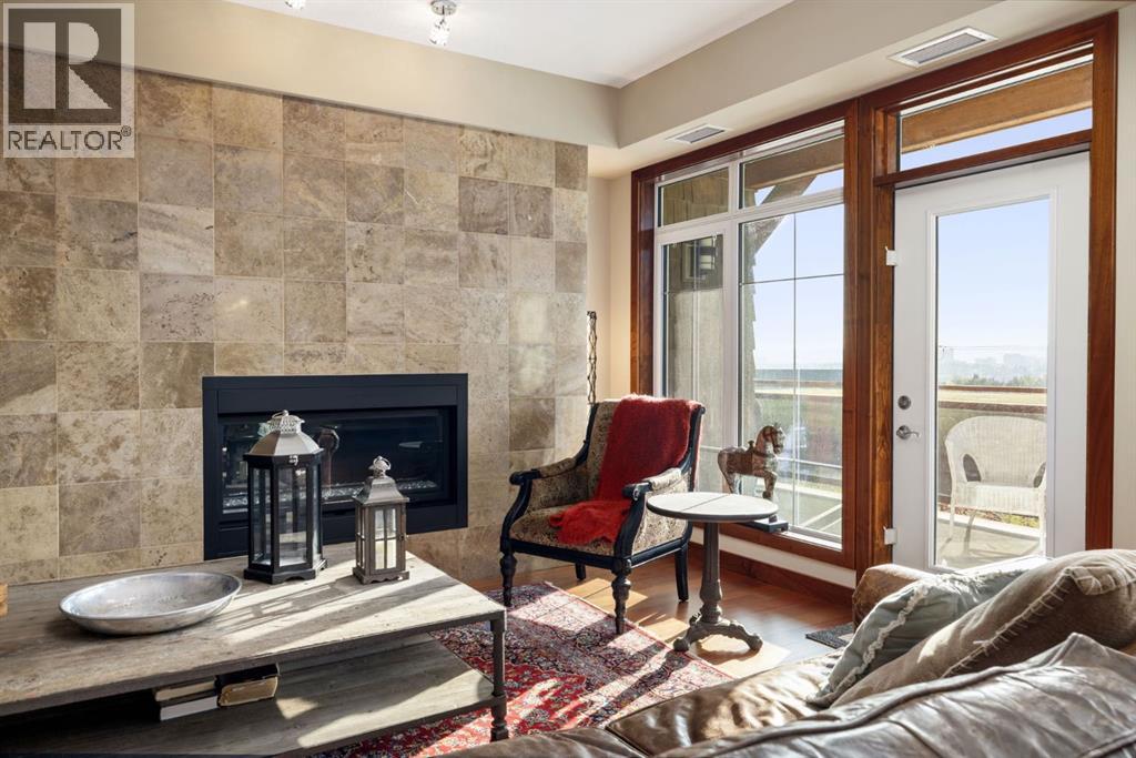 Single Family House for Sale in    Street NW North Haven Calgary 