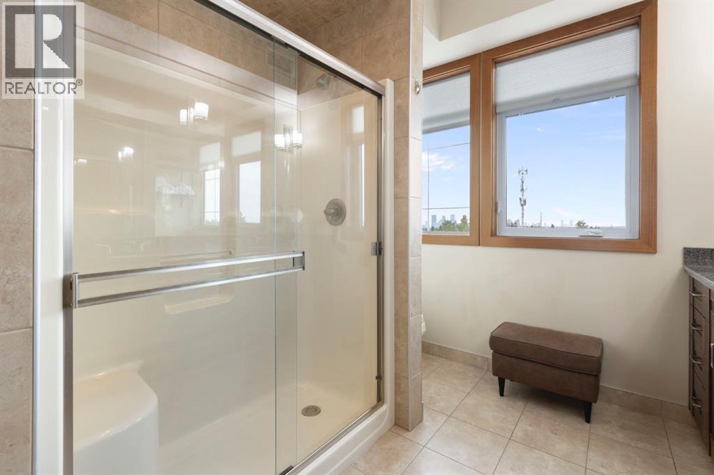 Single Family House for Sale in    Street NW North Haven Calgary 