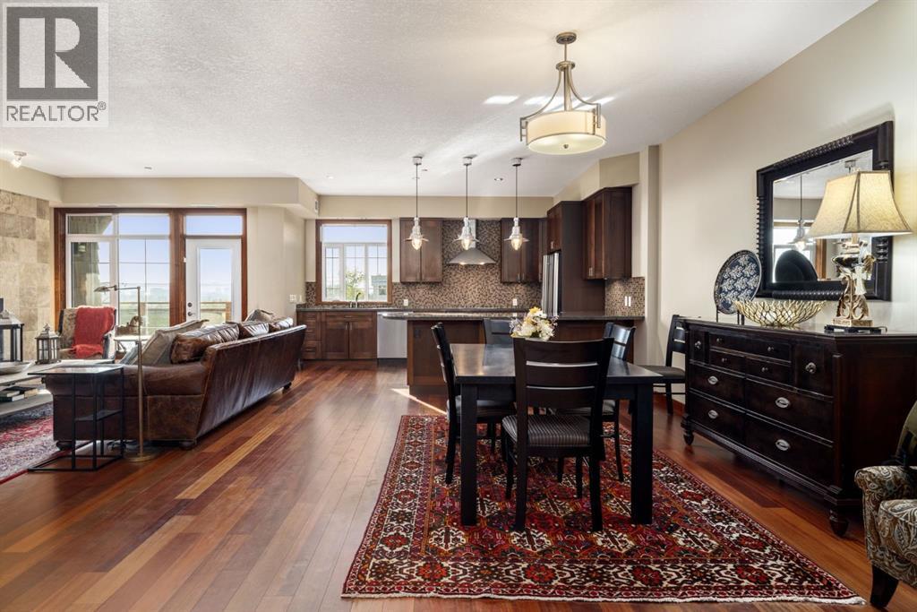 Single Family House for Sale in    Street NW North Haven Calgary 