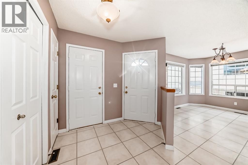 Single Family House for Sale in  Scenic Acres Terrace NW Scenic Acres Calgary 