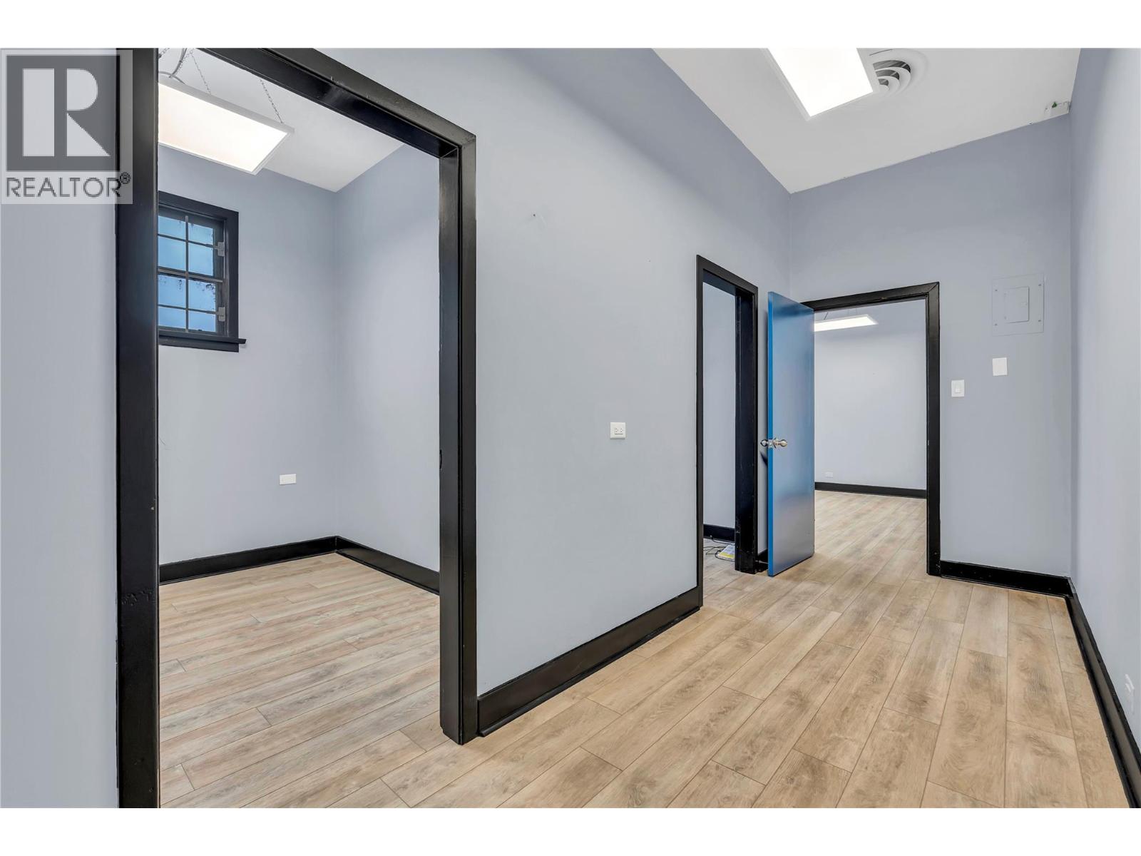 2 376 Main Street, Penticton