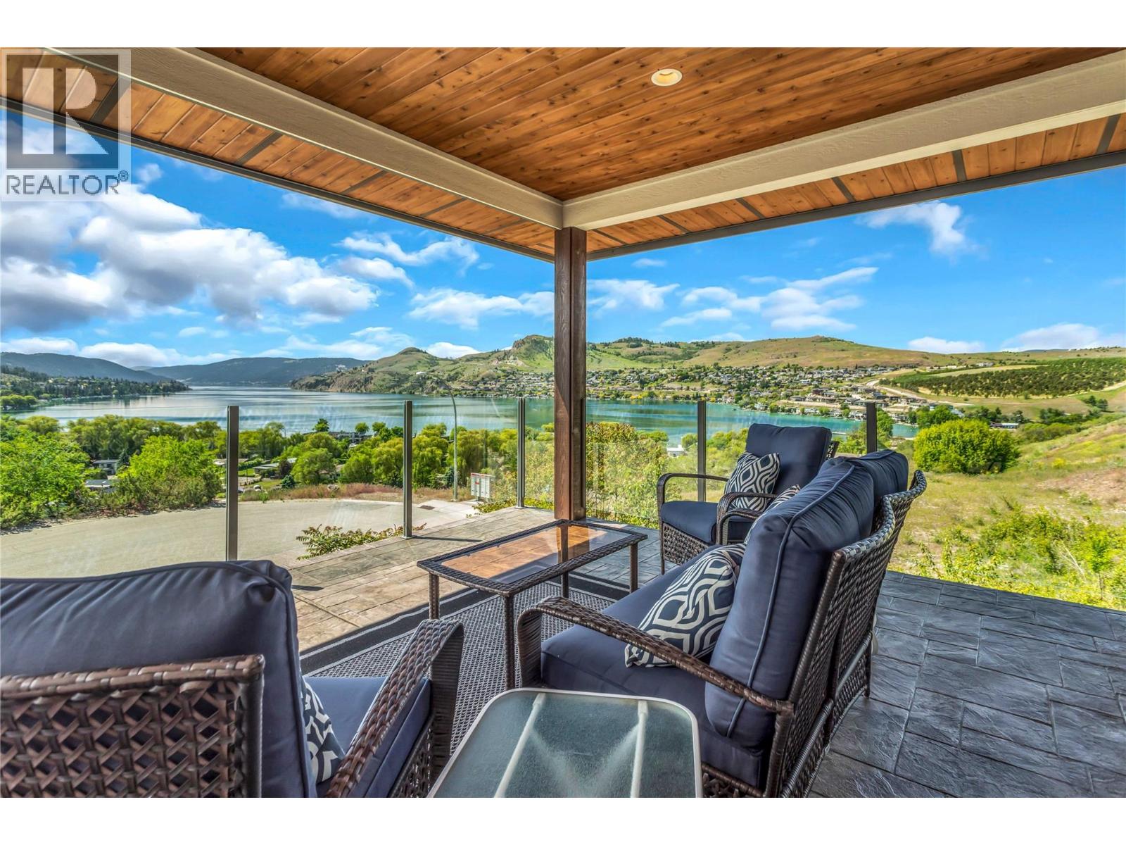 8780 Braeburn Drive, Coldstream