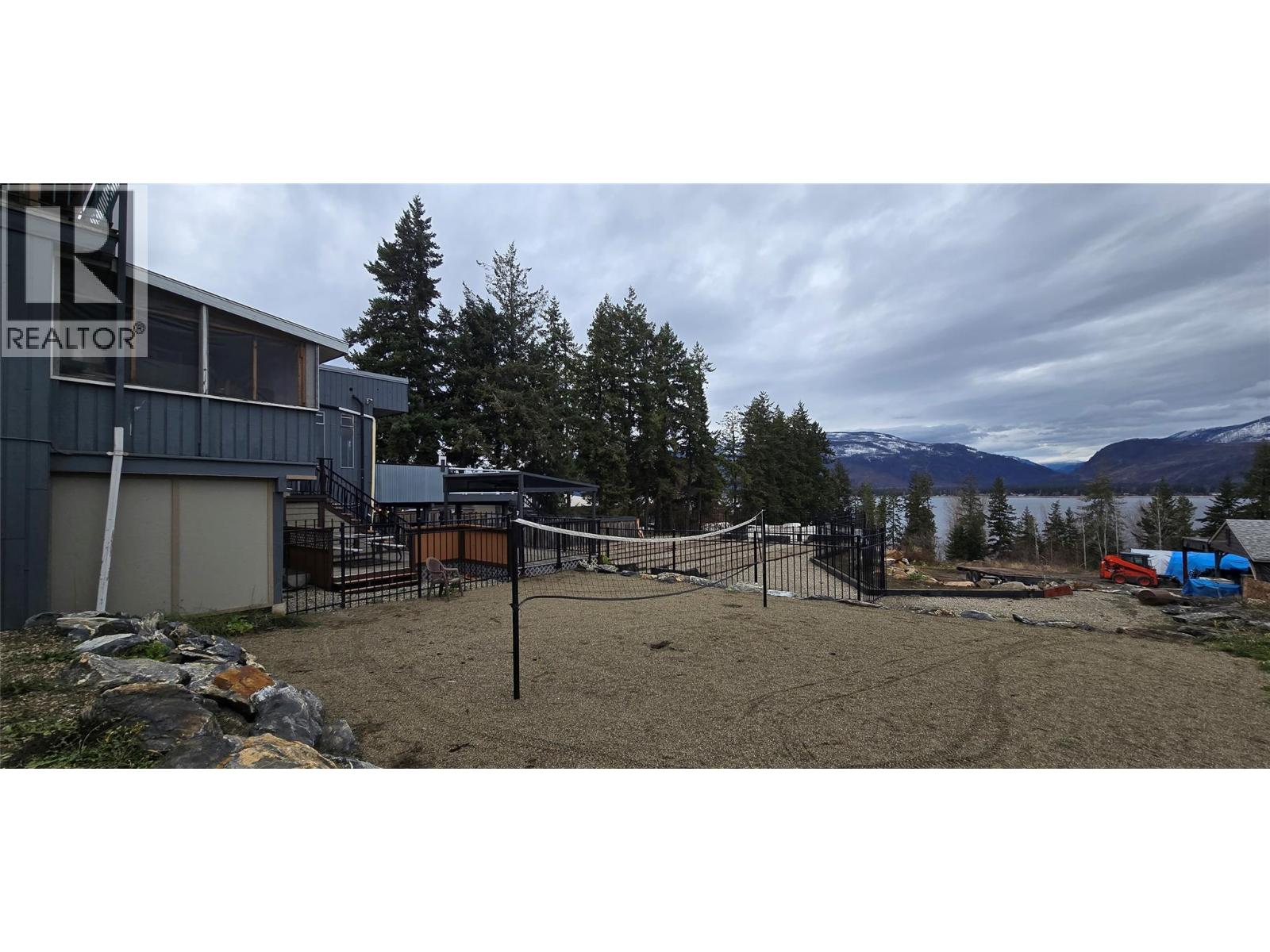  1277 Trans Canada Highway, Sorrento