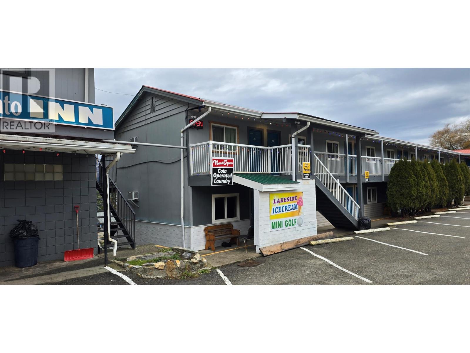  1277 Trans Canada Highway, Sorrento