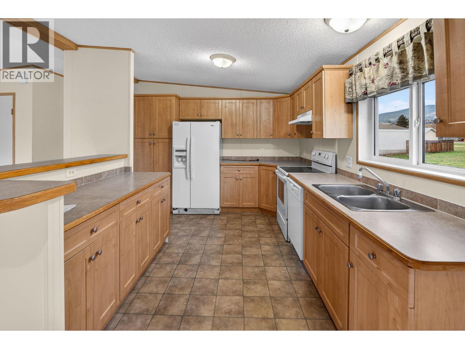 125 2035 Boucherie Road, Westbank