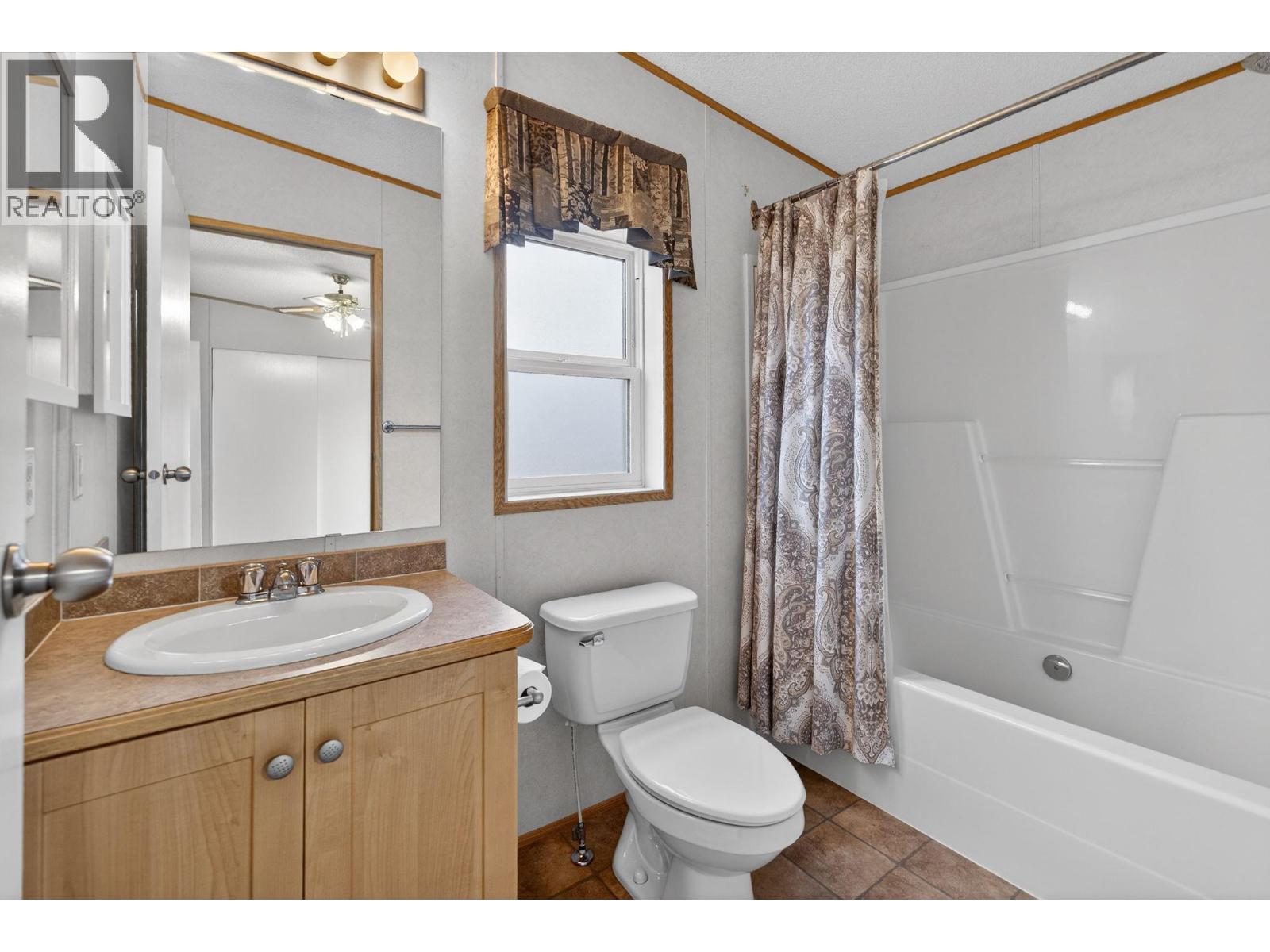 125 2035 Boucherie Road, Westbank